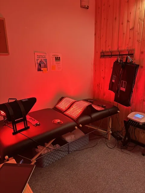 Red light therapy in progress at Spine and Scoliosis Clinic